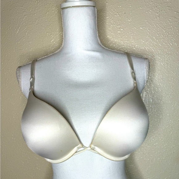 Victoria's Secret Other - Victoria’s Secret Extra Padded Push-Up Bra
